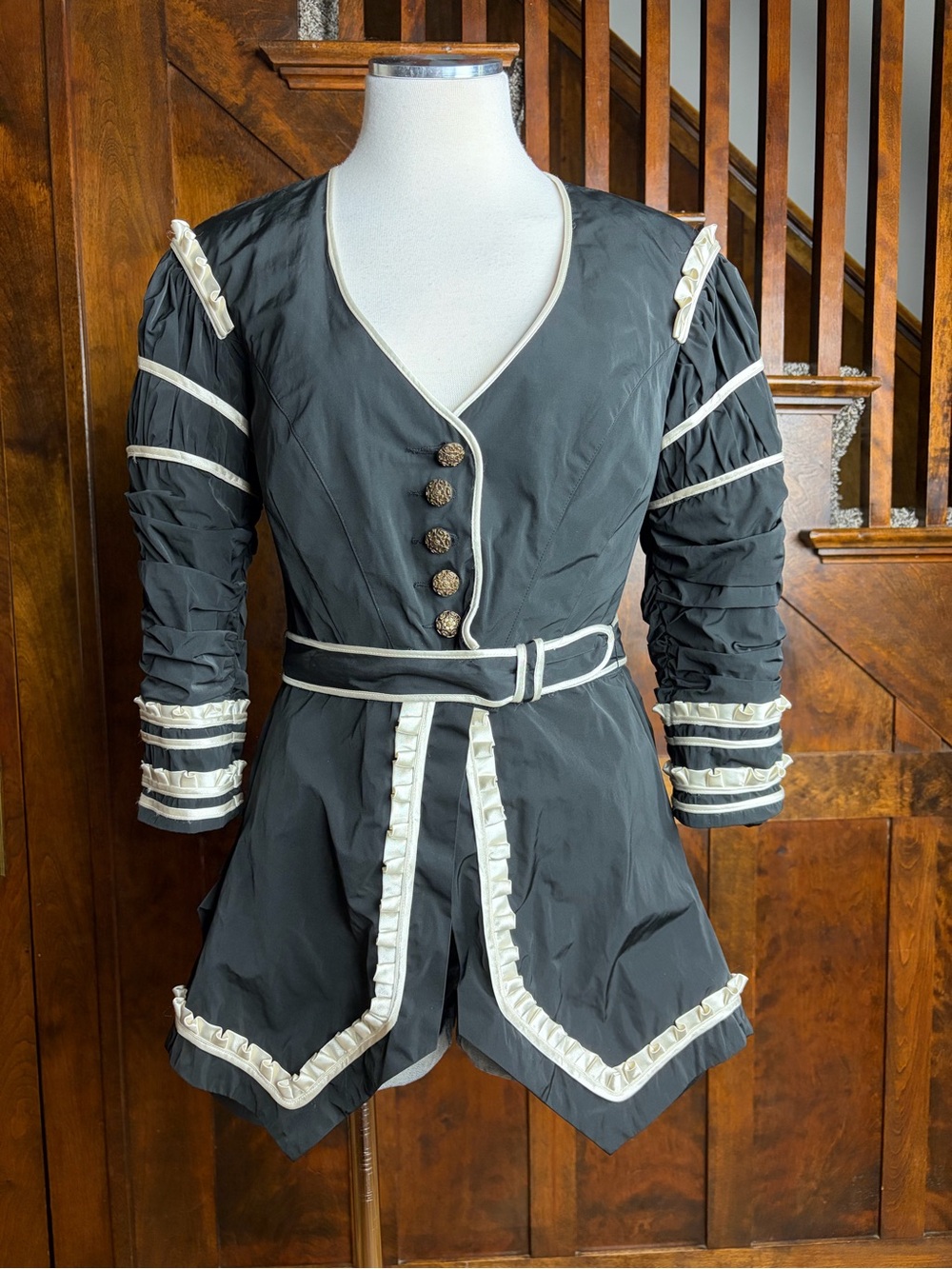 Bebe Victorian Gothic Dark Romance Steampunk REN Faire Pirate Peplum Jacket M